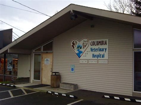 Columbia veterinary hospital - At Island Veterinary Hospital we take great pride in offering a full service veterinary hospital so you can take care of all your pets needs in one stop. From wellness exams and vaccinations to surgery, dental care and nutritional needs, Island Veterinary Hospital is your small-animal care provider in Nanaimo. Reviews.